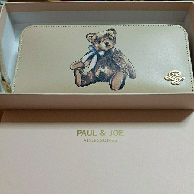 PAUL & JOE(ポールアンドジョー)のポール&ジョー本革長財布 PAUL&JOEテディベアラウンドファスナー長財布 レディースのファッション小物(財布)の商品写真