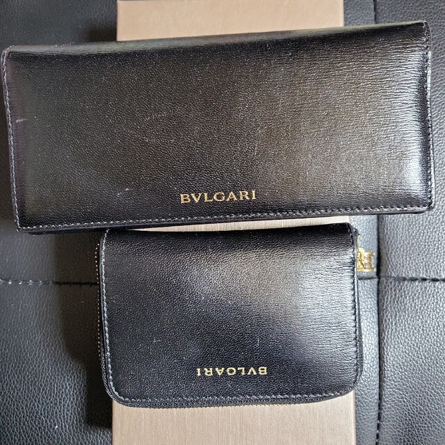 ブルガリの長財布とキーケース