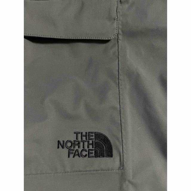 THE NORTH FACE(ザノースフェイス)の特価　高機能　ノースフェイス　メンズスノーボードパンツ　XL 緑　スノーウェア スポーツ/アウトドアのスノーボード(ウエア/装備)の商品写真