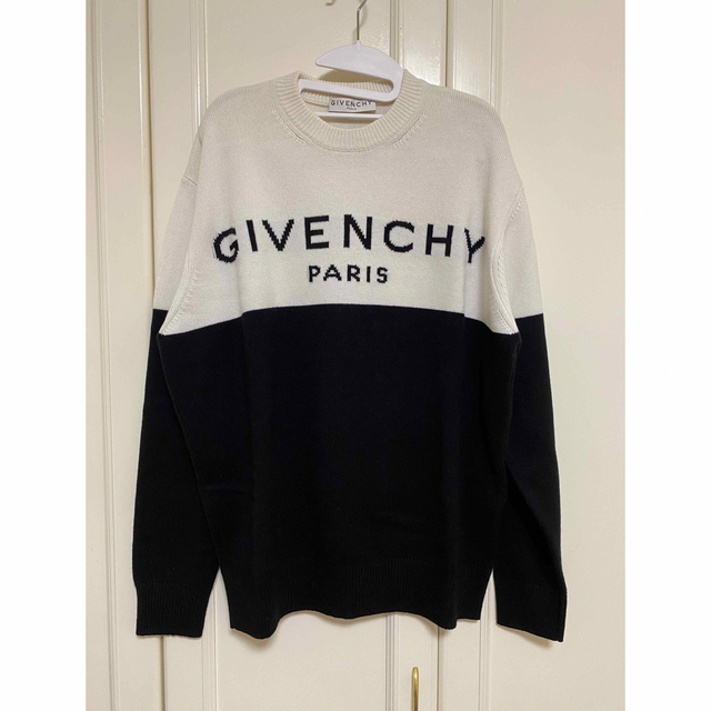 GIVENCHYジバンシーカシミヤニット即購入させて頂きますので