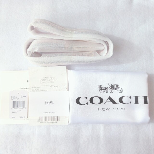 COACH(コーチ)のコーチCOACHデンプシートート22ショルダーバッグシグネチャースヌーピー レディースのバッグ(トートバッグ)の商品写真