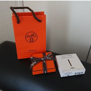 エルメス(Hermes)の新品 エルメス フェイス パウダー プードルオルフェーヴルパーマブラスゴールド(フェイスパウダー)