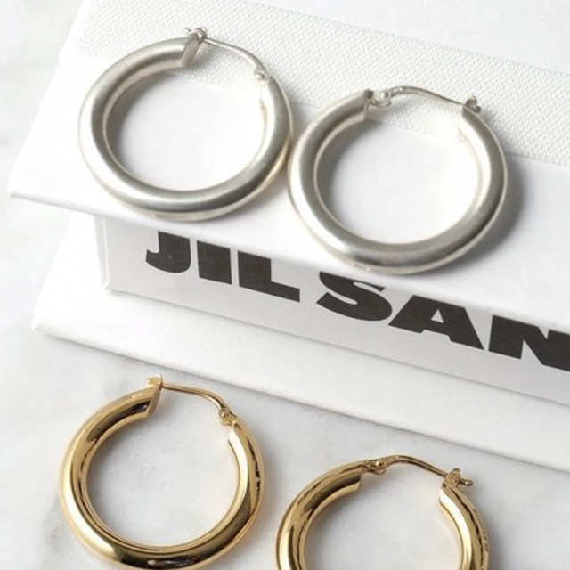 Jil Sander(ジルサンダー)のジルサンダー　フープピアス　片耳 レディースのアクセサリー(ピアス)の商品写真