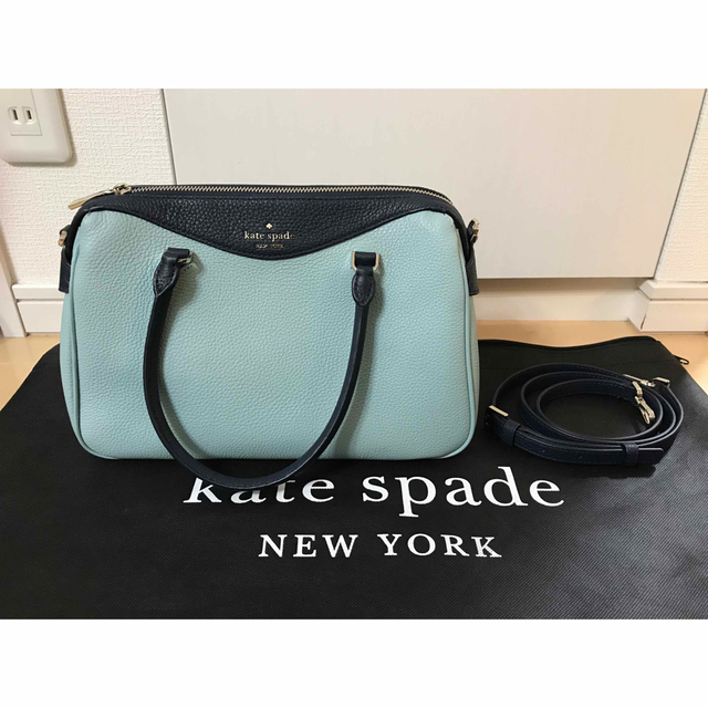 kate spade new york(ケイトスペードニューヨーク)の新品　ケイトスペード　ショルダーバッグ　K6090   水色系 レディースのバッグ(ショルダーバッグ)の商品写真