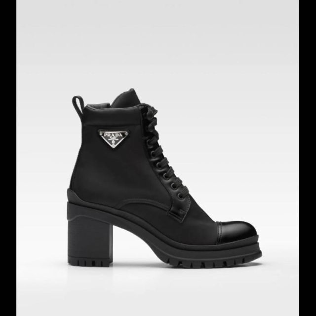 期間限定30%OFF! PRADA ショートブーツ プラダ ブーツ 黒 PRADA