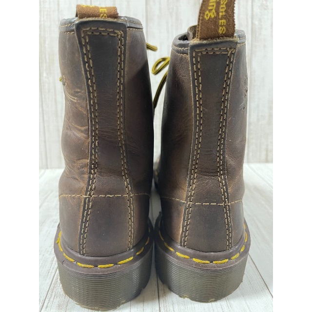 高品質 Dr.Martens ドクターマーチンイングランド8ホールの通販 by