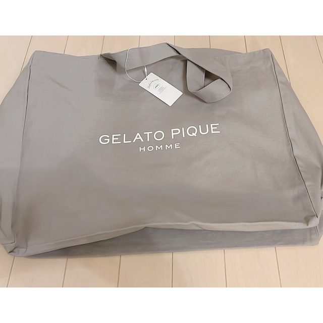 gelato piqué HOMME  HAPPY袋　メンズ