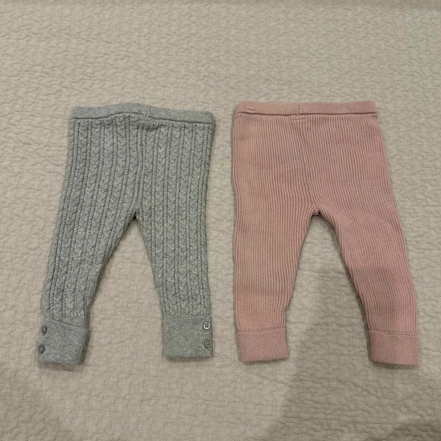 babyGAP(ベビーギャップ)のベビーGAP レギンス2本セット　6-12M 70、タンクトップ2枚 キッズ/ベビー/マタニティのベビー服(~85cm)(パンツ)の商品写真