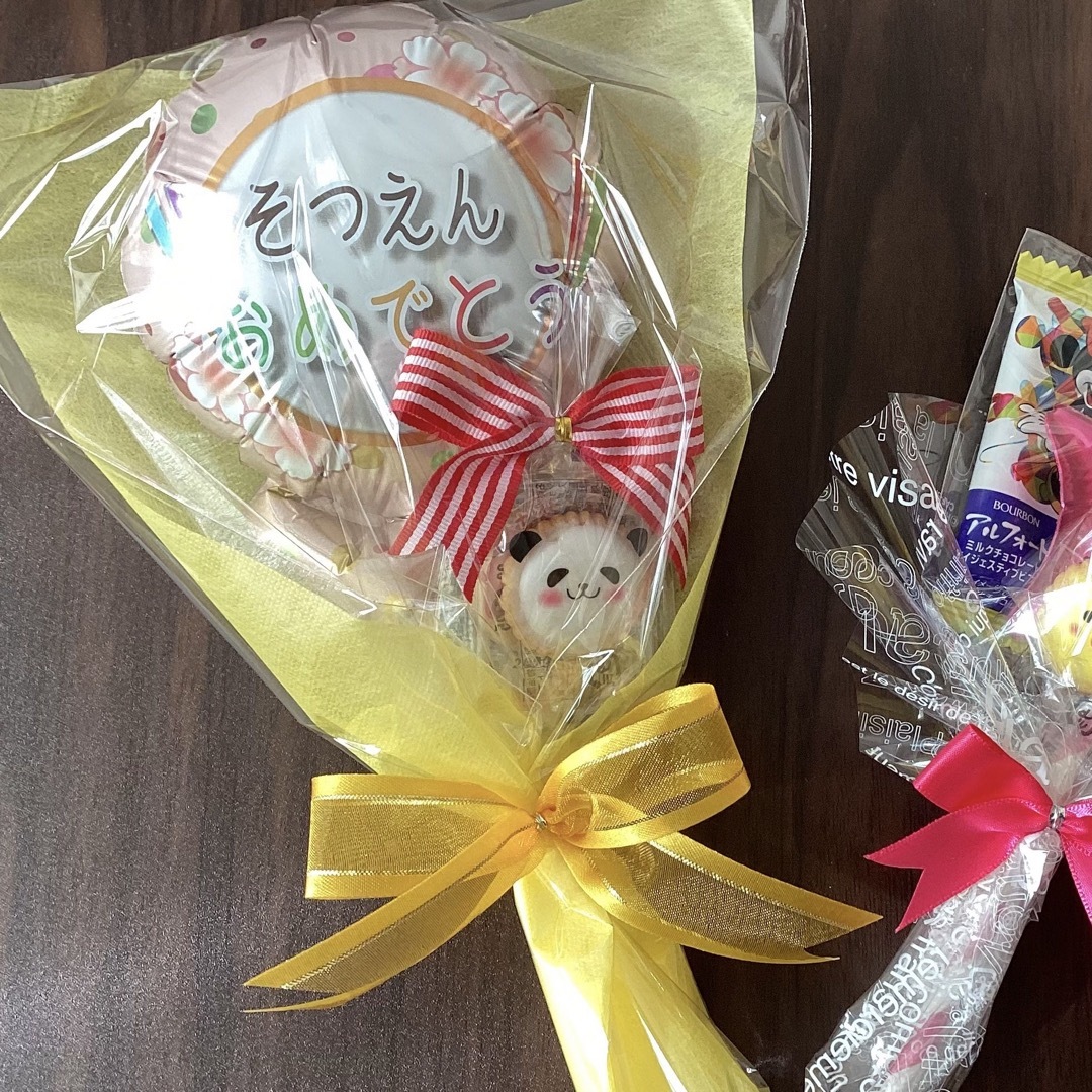 小さな花束の様な風船付お菓子ブーケ♡星4個 プチギフト 卒業 卒園