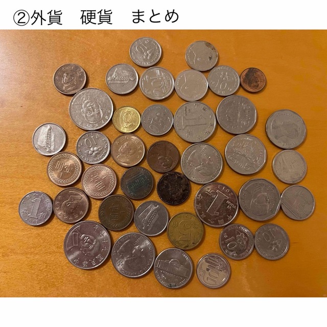 【取引中】外貨　コイン　5点おまとめ エンタメ/ホビーの美術品/アンティーク(貨幣)の商品写真