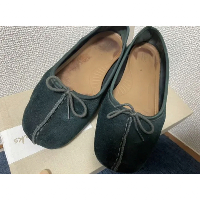 Clarks バレエシューズ