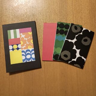 マリメッコ(marimekko)のマリメッコ 付箋 メモ セット marimekko(ノート/メモ帳/ふせん)