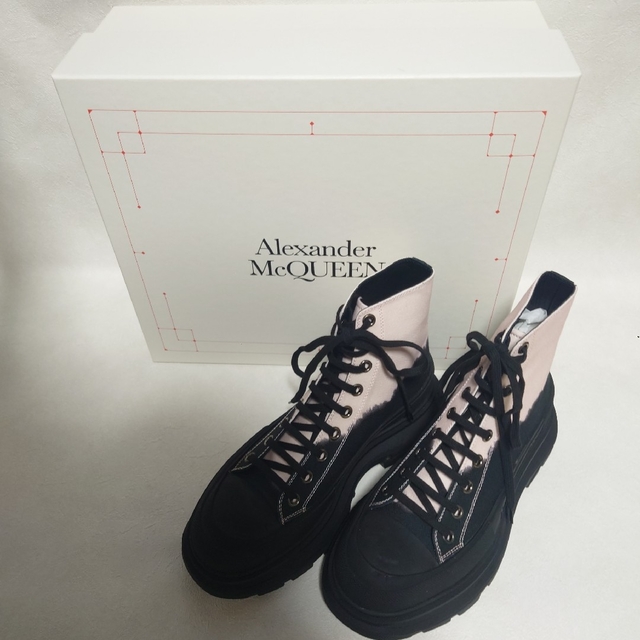 未使用　Alexander McQueen Treadslick　スニーカー