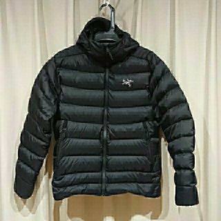 アークテリクス(ARC'TERYX)のARC'TERYX   Thorium AR ブラック S(ダウンジャケット)