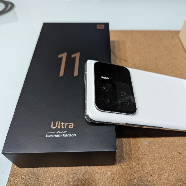 mi 11 ultra　12GB＋256GB スマホ/家電/カメラのスマートフォン/携帯電話(スマートフォン本体)の商品写真