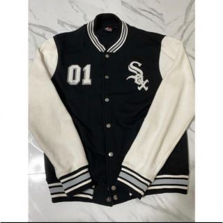 マジェスティック(Majestic)の90s MLB シカゴホワイトソックス スタジャン 黒白 (スタジャン)