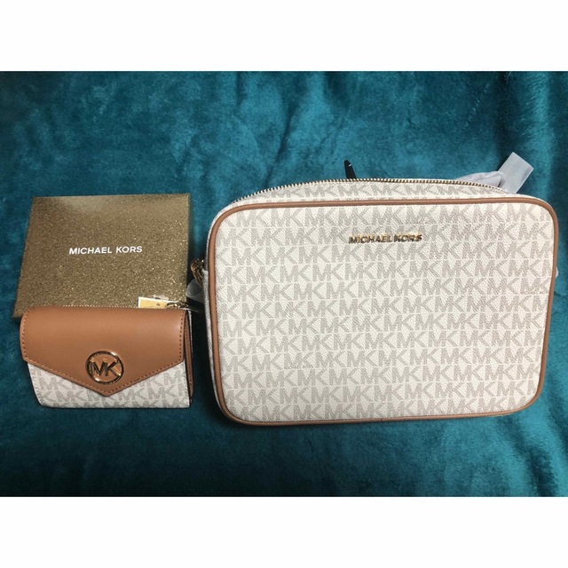 新品☆マイケルコース☆MICHAELKORS☆ショルダーバッグ+財布☆2点