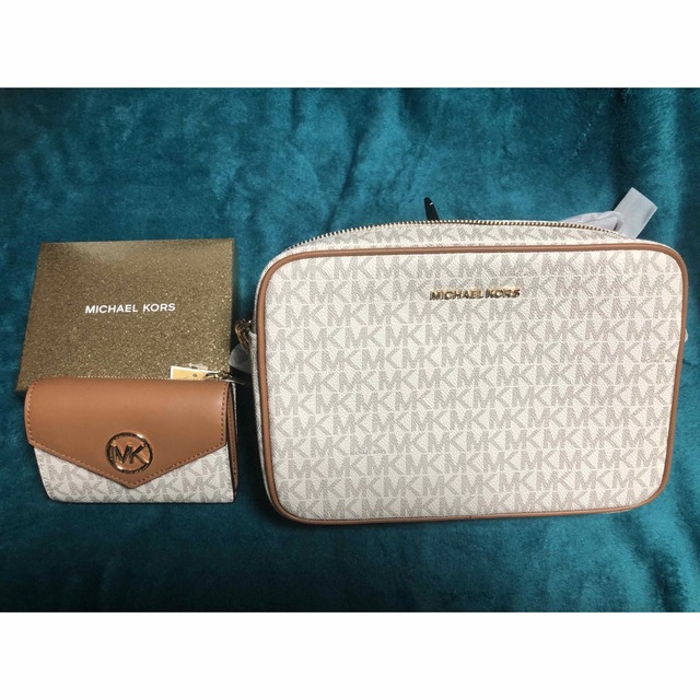 新品★マイケルコース★MICHAELKORS★ショルダーバッグ＋財布★2点セット特価マイケルコース