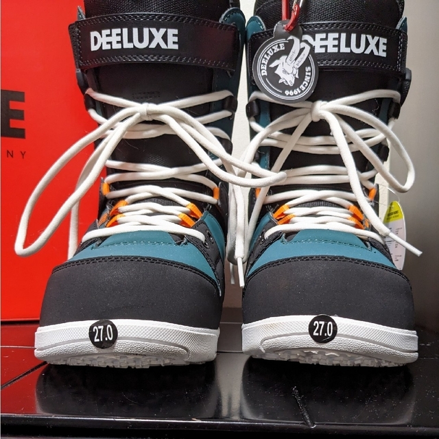 DEELUXE(ディーラックス)のMTbul様専用　DEELUXE D.N.A. 22-23 スポーツ/アウトドアのスノーボード(ブーツ)の商品写真