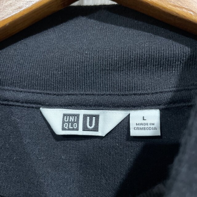 UNIQLO(ユニクロ)の美品Lサイズ UNIQLO U モックネックプルオーバー ユニクロ ブラック 黒 メンズのトップス(Tシャツ/カットソー(七分/長袖))の商品写真