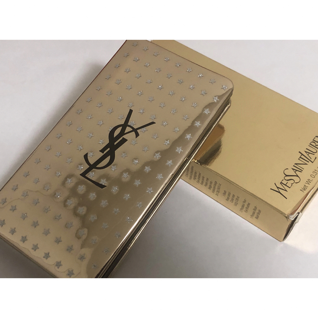 Yves Saint Laurent Beaute(イヴサンローランボーテ)の限定品【YSL】アイシャドウ☆ホリデー☆マルチパレット コスメ/美容のキット/セット(コフレ/メイクアップセット)の商品写真