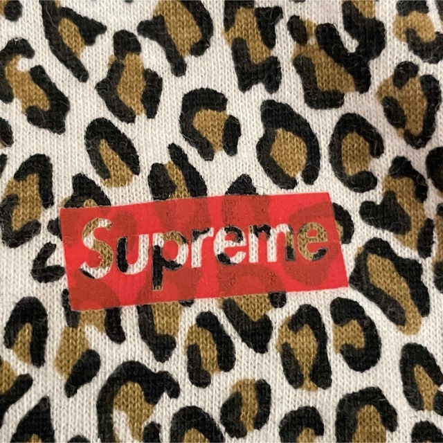 Supreme(シュプリーム)の美品！希少！Supreme × Hanes レオパード Mサイズ メンズのトップス(Tシャツ/カットソー(半袖/袖なし))の商品写真