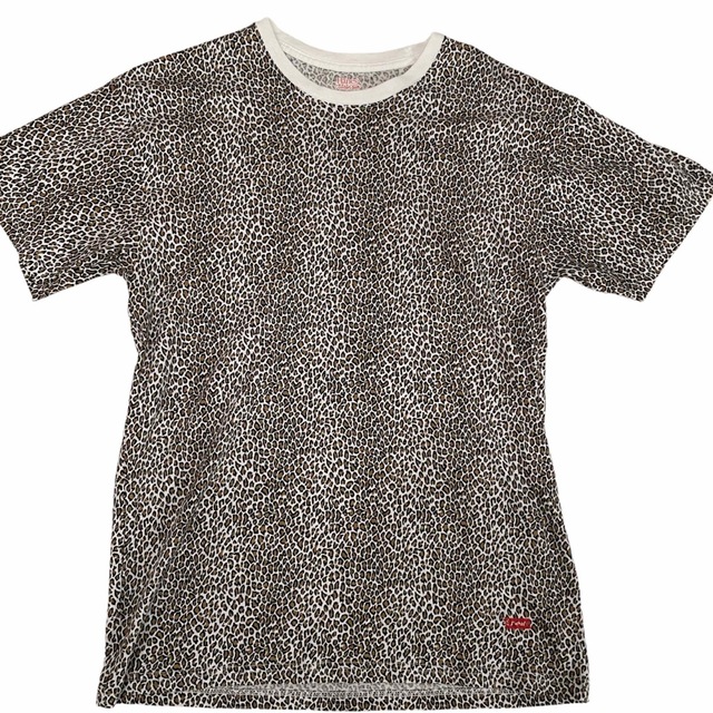 Supreme(シュプリーム)の美品！希少！Supreme × Hanes レオパード Mサイズ メンズのトップス(Tシャツ/カットソー(半袖/袖なし))の商品写真