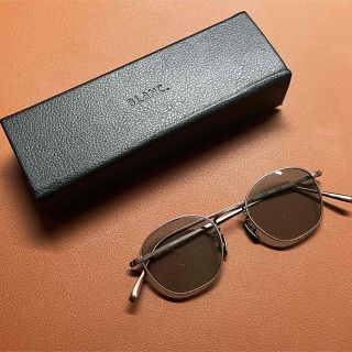 BLANC - 登坂広臣 This is JSB着 Blanc ブラン ゴールド サングラスの ...