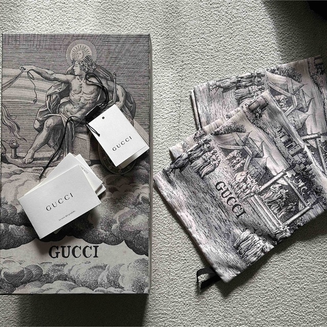 Gucci(グッチ)のgucci メンズ ホースビット チェーン レザー ローファー メンズの靴/シューズ(ドレス/ビジネス)の商品写真