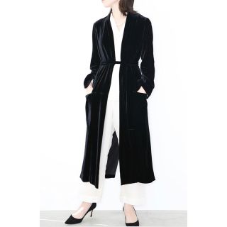 マディソンブルー ベルベットガウンコート 定価198000円 シルク混 黒