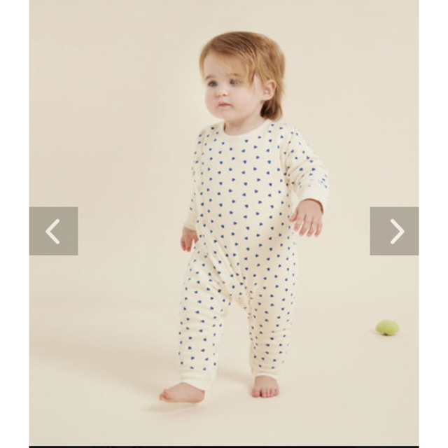 PETIT BATEAU(プチバトー)のプチバトー　中綿ロンパース　ハート　petitbateau キッズ/ベビー/マタニティのベビー服(~85cm)(ロンパース)の商品写真