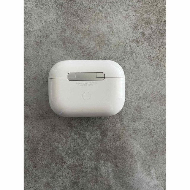 Apple(アップル)のApple AirPods Pro (第1世代) 刻印入り スマホ/家電/カメラのオーディオ機器(ヘッドフォン/イヤフォン)の商品写真