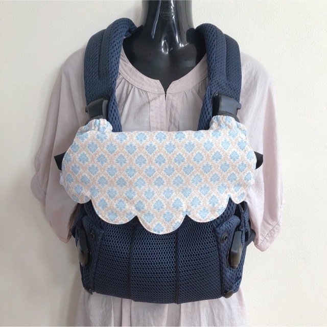 BABYBJORN(ベビービョルン)のあー  さま専用 ハンドメイドのキッズ/ベビー(外出用品)の商品写真