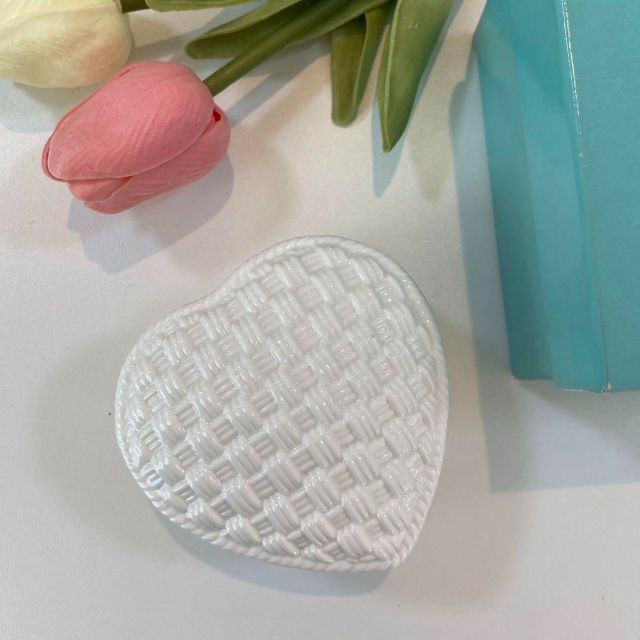 Tiffany & Co. - ティファニー シビルコノリー ハート型小物入れ Tiffany & Co. - ティファニー シビルコノリー ハート型小物入れ