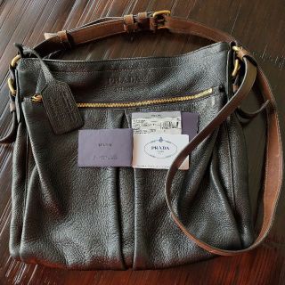PRADAディアスキンショルダーバッグ 黒 プラダ | www.jarussi.com.br