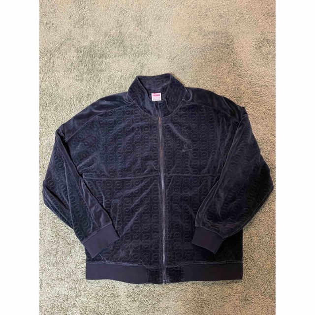 Supreme(シュプリーム)のsupreme × NIKE ベロアジャケット L ブラック メンズのジャケット/アウター(ブルゾン)の商品写真