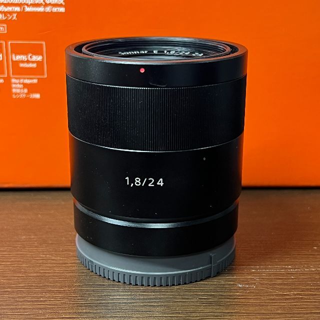 SONY(ソニー)のソニー SONY SEL24F18Z 美品 Sonnar T* E 24mm F スマホ/家電/カメラのカメラ(レンズ(単焦点))の商品写真