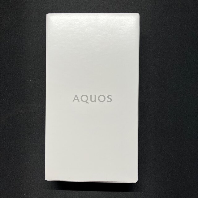 AQUOS(アクオス)のAQUOS sense6s  4GB/64GB ブラック スマホ/家電/カメラのスマートフォン/携帯電話(スマートフォン本体)の商品写真