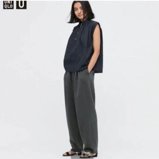 ユニクロ(UNIQLO)の完売商品！　XL 新品未使用！　UNIQLO ユニクロスウェットギャザーパンツ(スラックス)