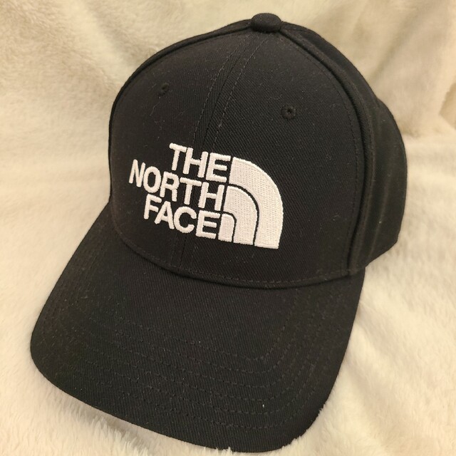 THE NORTH FACE(ザノースフェイス)のはち❤️様専用　ザノースフェイス　ロゴキャップ　黒 メンズの帽子(キャップ)の商品写真