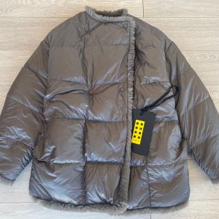 モンクレール(MONCLER)のMoncler HYKE LEMA 美品(ダウンジャケット)