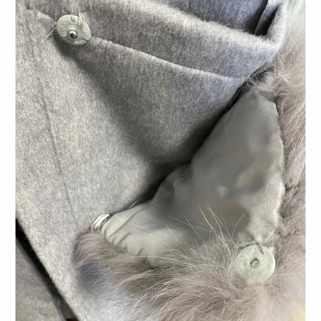 ZARA(ザラ)の美品‼︎フォックスファーポケットロングコート　グレー レディースのジャケット/アウター(ロングコート)の商品写真