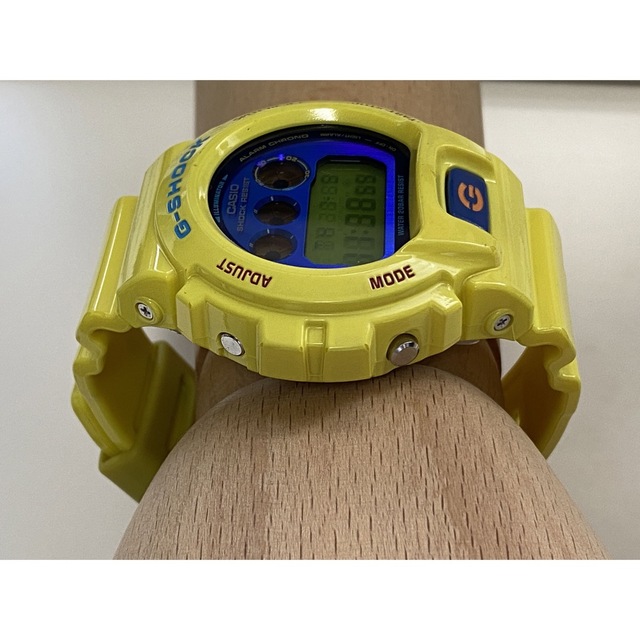 G-SHOCK/クレイジーカラー/DW-6900PL/イエロー/メタリックブルー