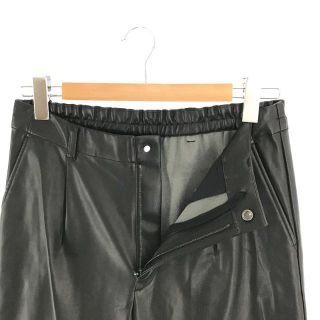 Stein シュタイン FAKE LEATHER TROUSERS フェイクレザートラウザー イージーテーパードパンツ ブラック ST.102