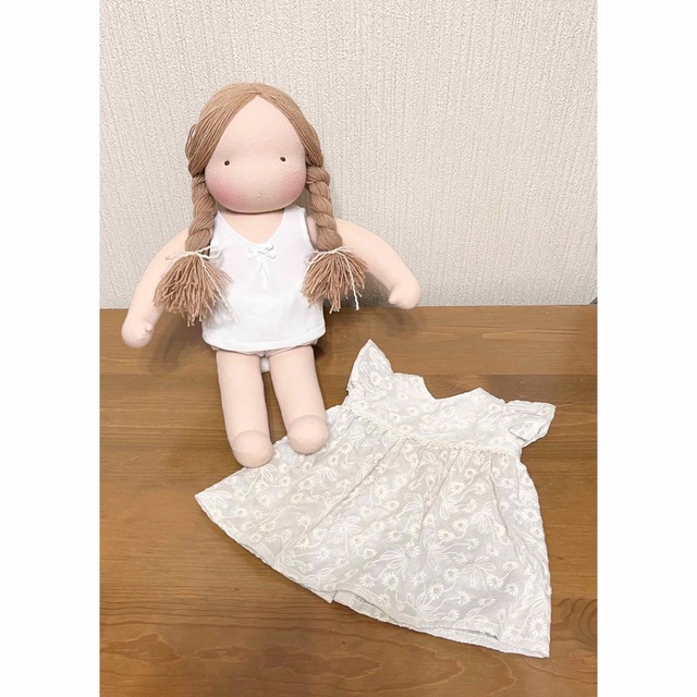 【夏服セール】ウォルドルフ人形　40cm女の子