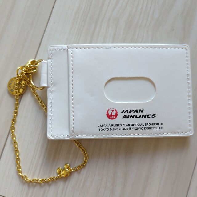 JAL(日本航空)(ジャル(ニホンコウクウ))の新品未使用品　非売品　JAL×ディズニー　パスケース レディースのファッション小物(パスケース/IDカードホルダー)の商品写真