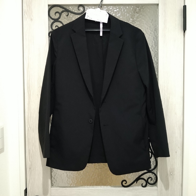 UNIQLO(ユニクロ)のメンズスーツ&シャツセット　Sサイズ　ビジネス　ユナイテッドアローズ　ブラック メンズのスーツ(スーツジャケット)の商品写真