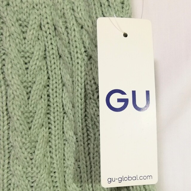 GU(ジーユー)の新品 未使用 GU  ケーブルニットナロースカート XL グリーン レディースのスカート(ロングスカート)の商品写真