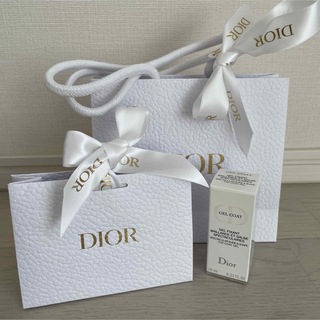 ディオール(Dior)のDior ジェル　トップコート【新品未使用】(ネイルトップコート/ベースコート)