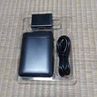 発熱ウェアモバイルバッテリー(バッテリー/充電器)